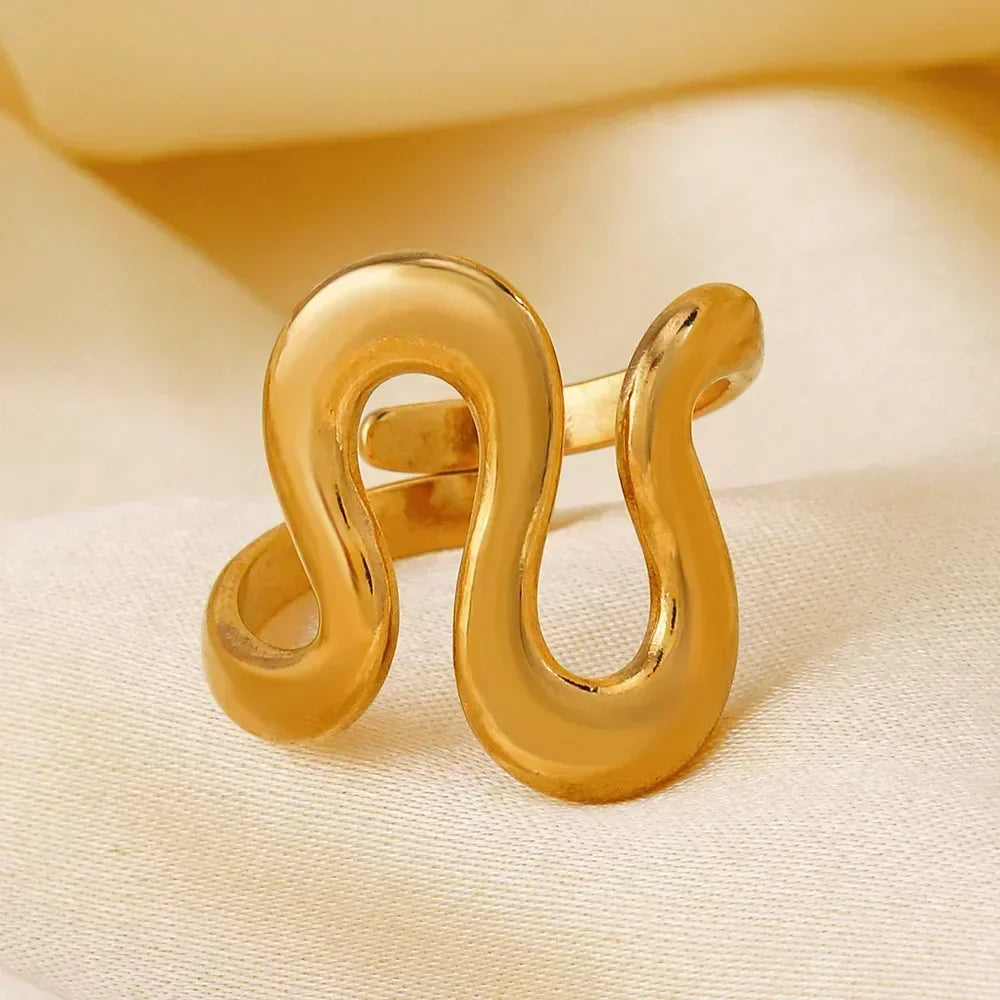 Anillo Escultórico Ondas