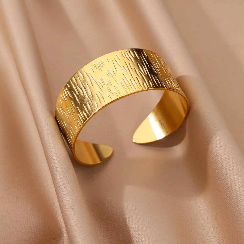 Brazalete Rígido Texturizado